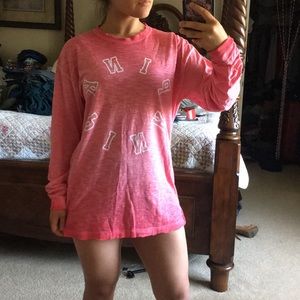 Brand new pink top